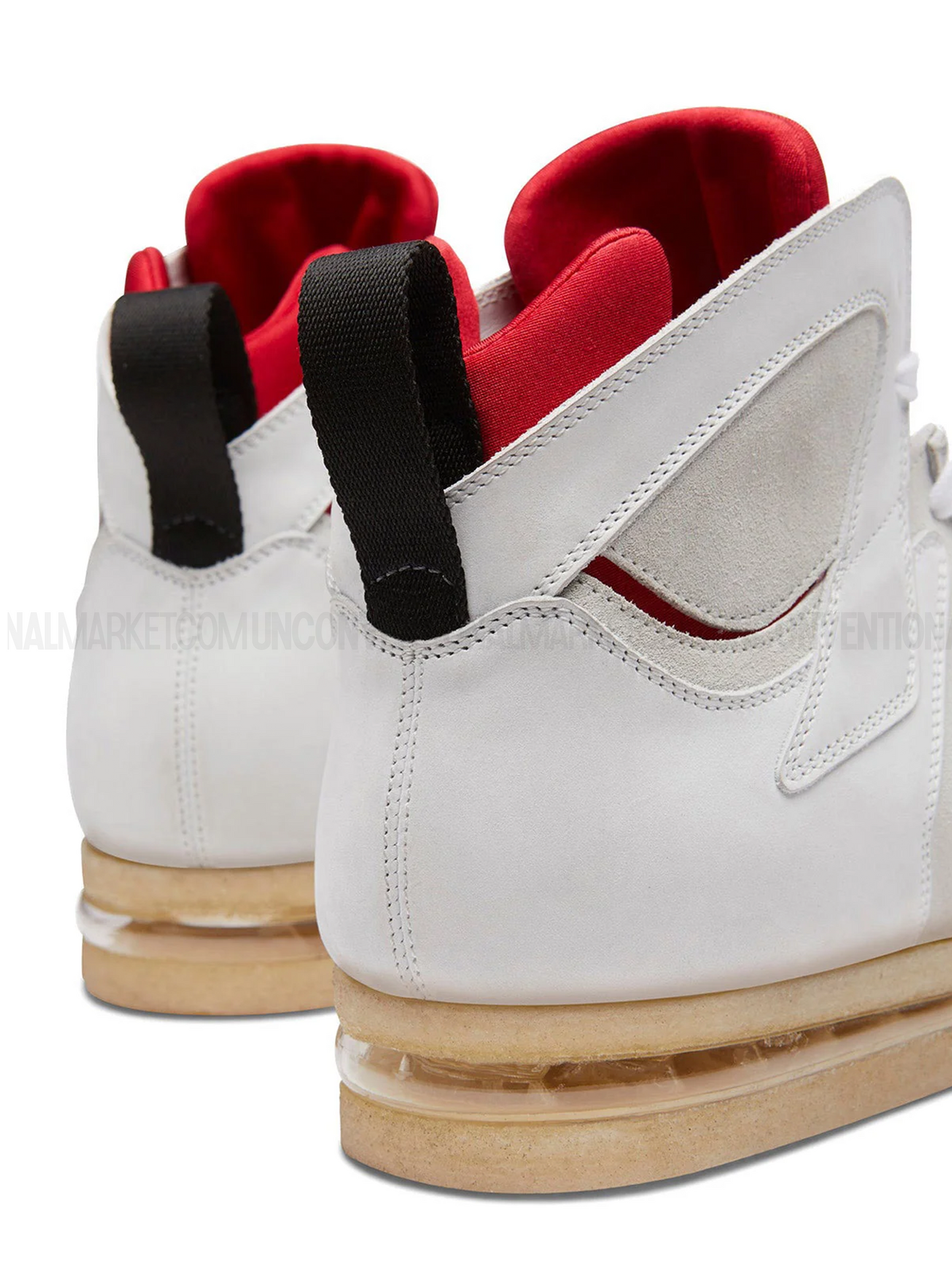 UNNATURAL J WALLABEE OFFWHITE-RED