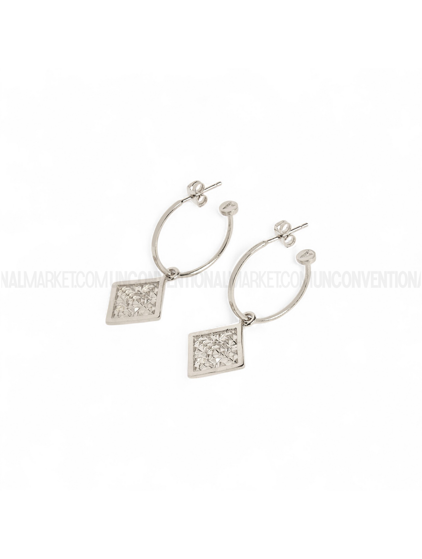 MV LAB GIOIELLI - ORECCHINI PYRAMID CERCHIO