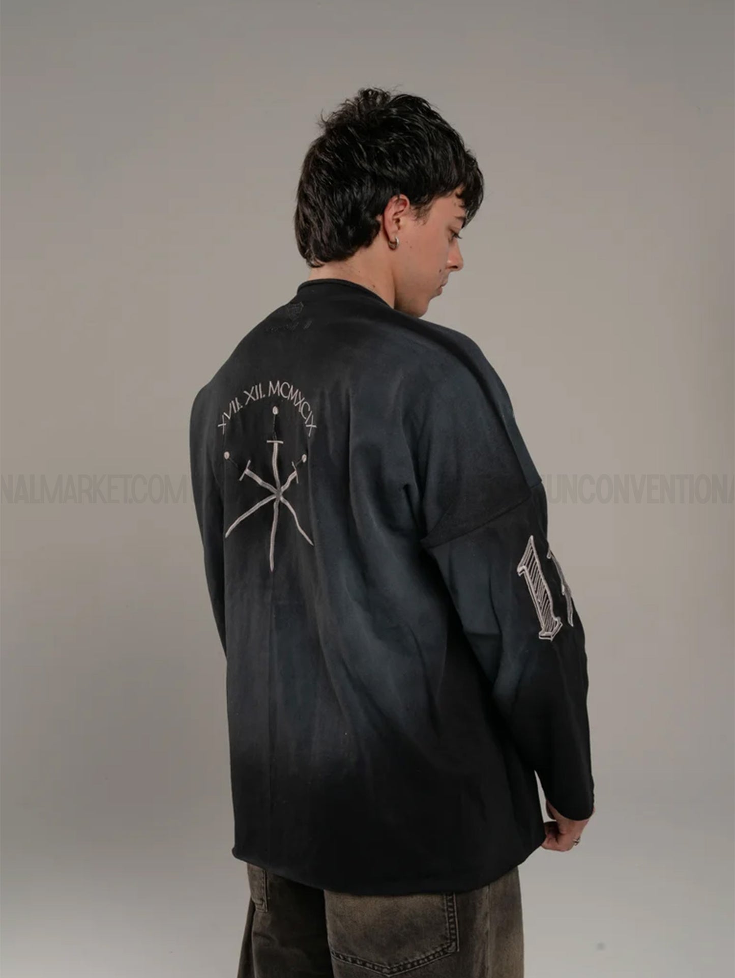 ALESSIO GIFFI - Sunfaded swords long sleeve